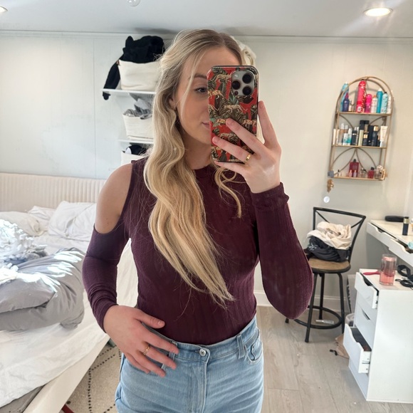 PACSUN KENDAL AND KYLIE top S - Picture 7 of 12